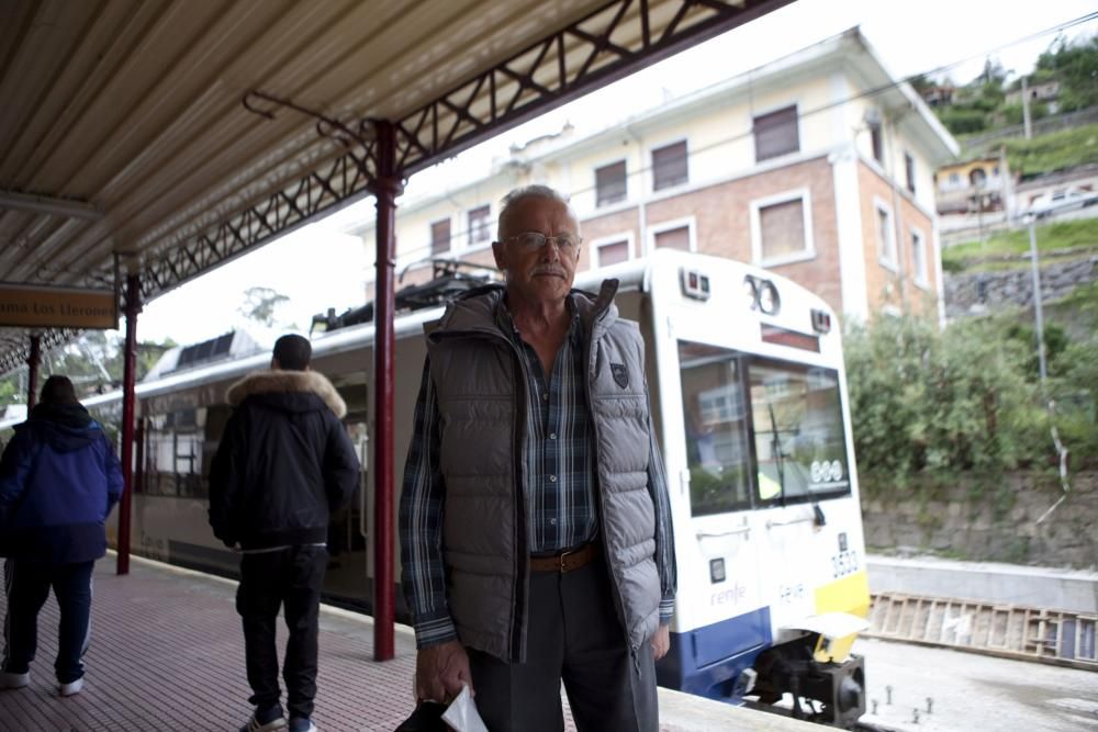 Los trenes de FEVE vuelven a funcionar en Langreo