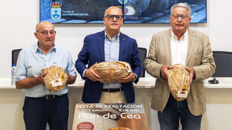 La trigésima Festa do Pan de Cea pone a la venta 2.500 piezas en busca de otro récord