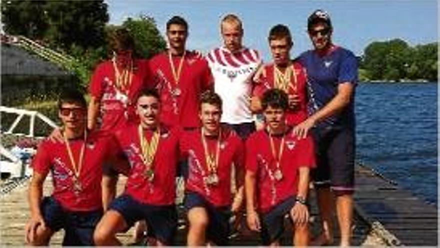 El Club Natació Banyoles es penja 7 medalles