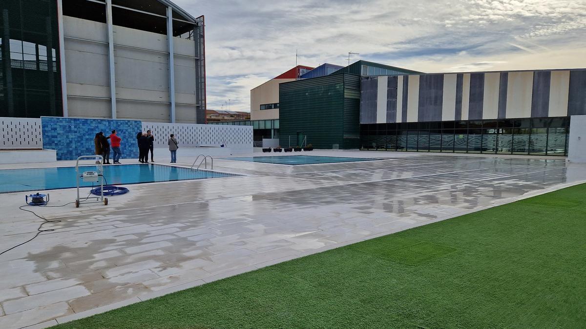 Piscina Infantil y de formación correspondientes a la segunda fase