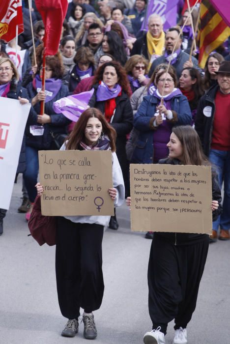 Mobilització a Girona amb motiu de la vaga feminista