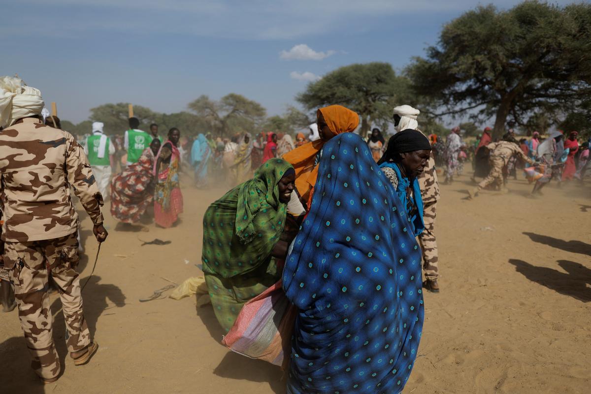 Refugiados sudaneses buscan asilo en El Chad