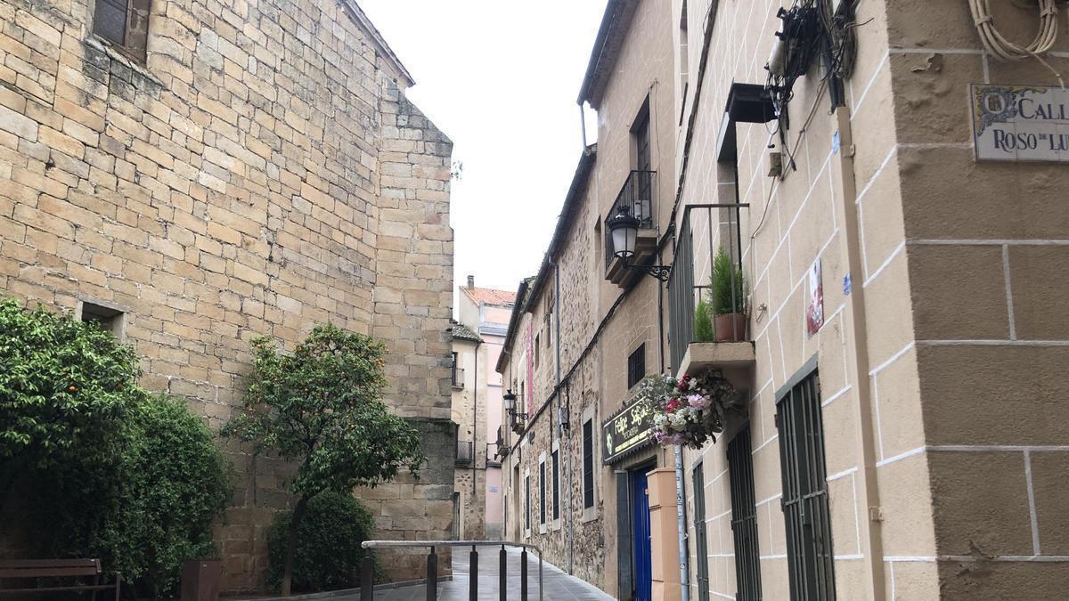 Vídeo | De la ballena en descomposición al arroz con pollo: anécdotas del Mercantil y la plaza del Doctor Durán de Cáceres