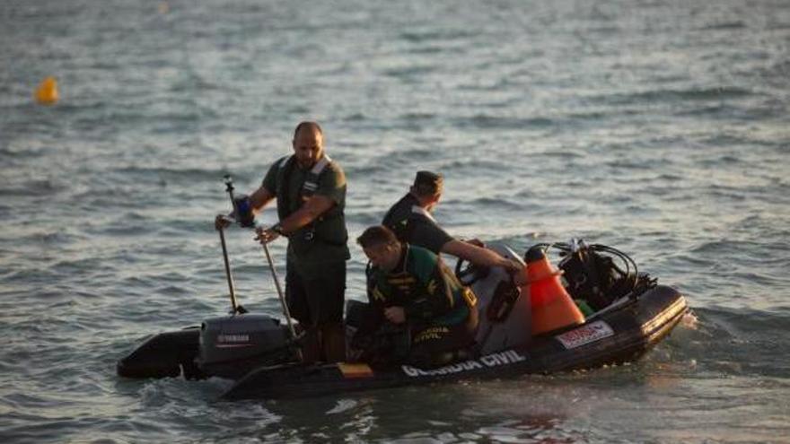 Dispositivo de búsqueda del bañista desaparecido en la Playa de Palma.