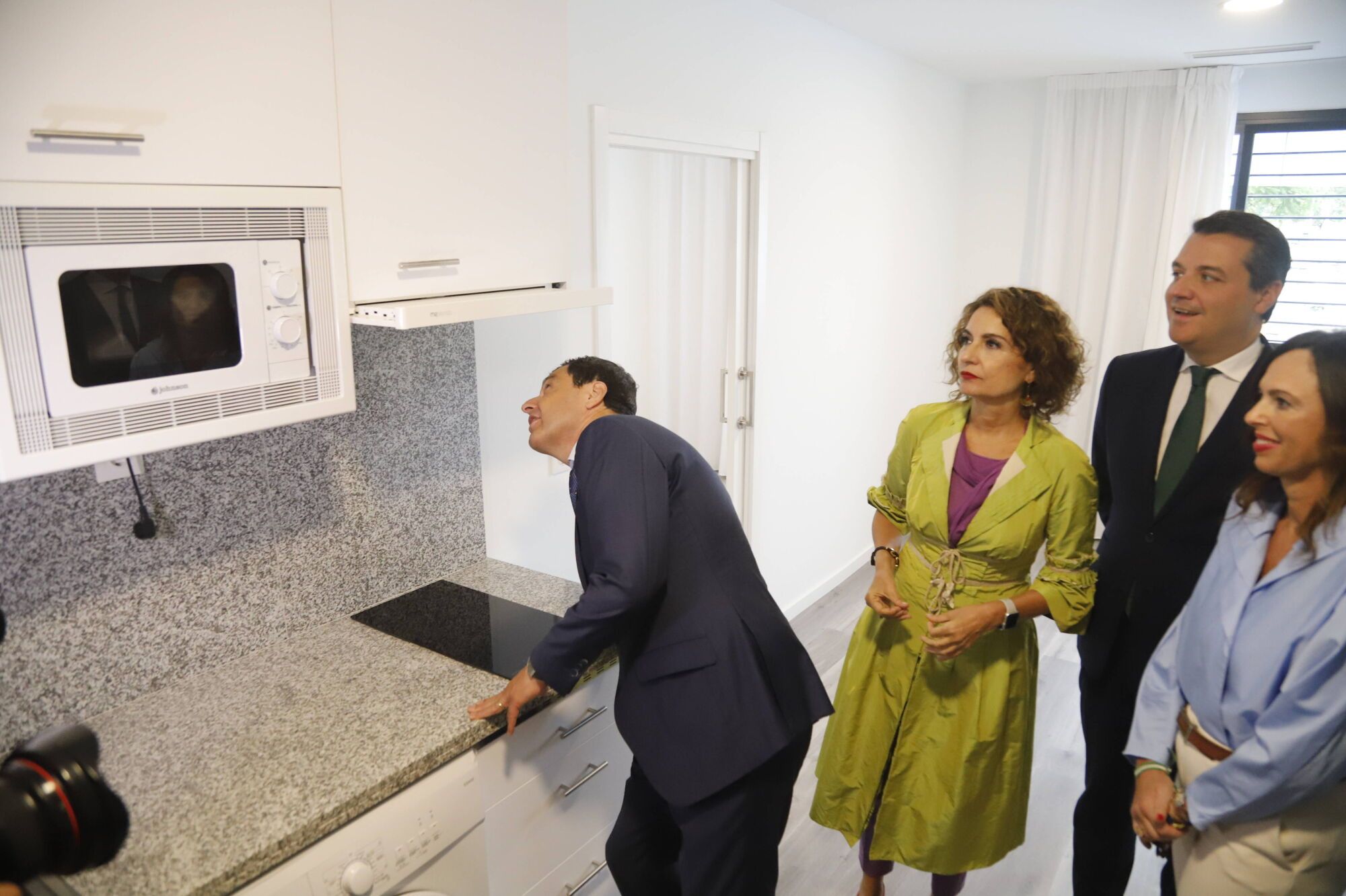 Entrega de las llaves de los apartamentos de Sama Naharro