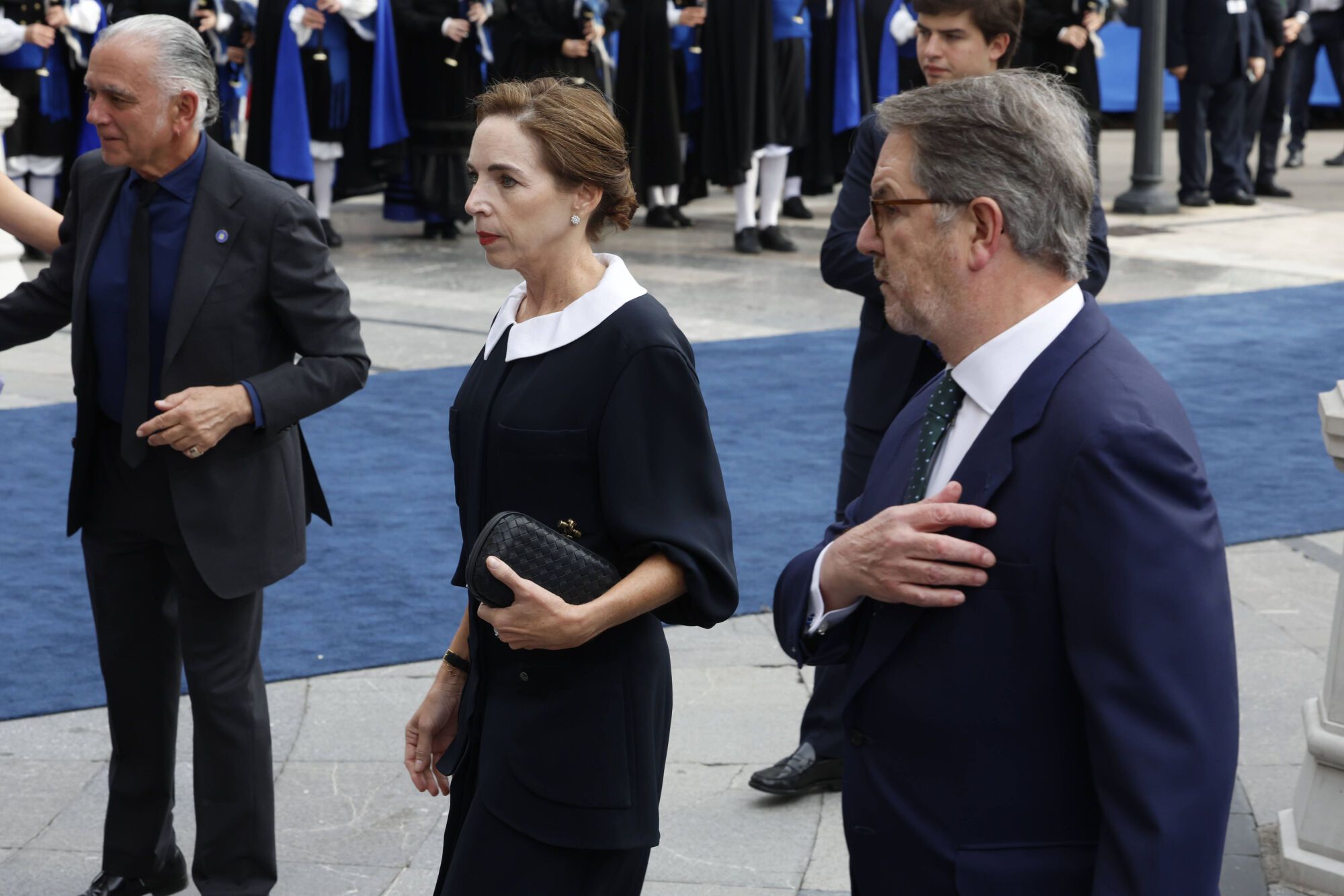 Así fue la llegada de los invitados a los premios "Princesa de Asturias" y su paso por la alfombra azul