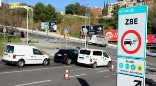 Las ZBE del área de Barcelona se blindan ante futuras devoluciones de sanciones por eventuales reveses judiciales