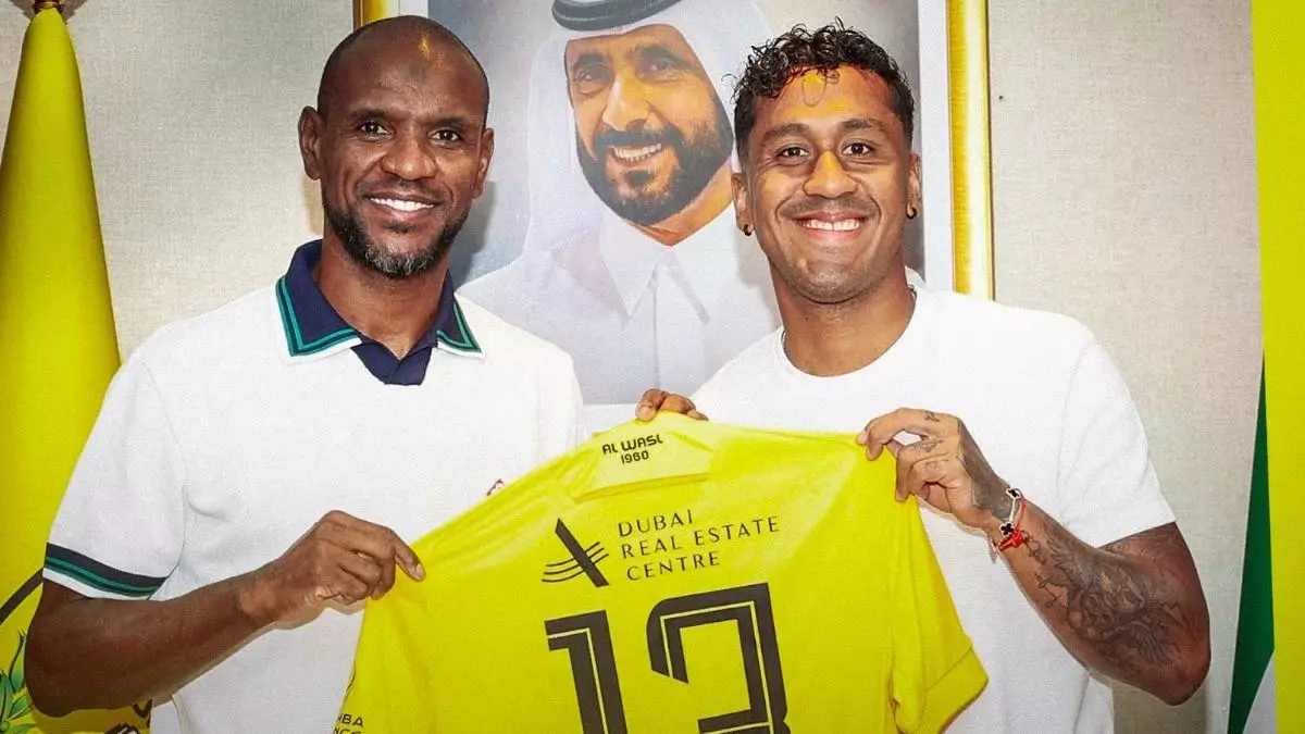 Renato Tapia rescinde con el Legan谷s y ficha por el Al Wasl SC