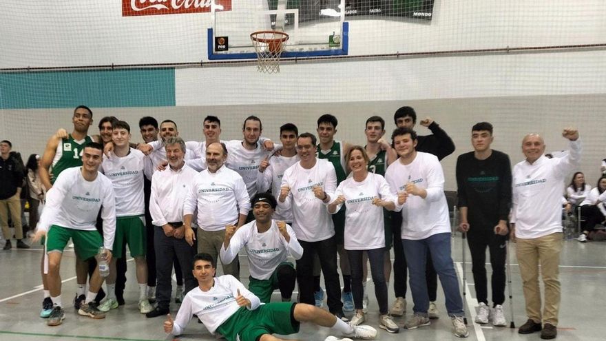 El Universidad de Oviedo de baloncesto, un curso de ensueño que acaba con ascenso