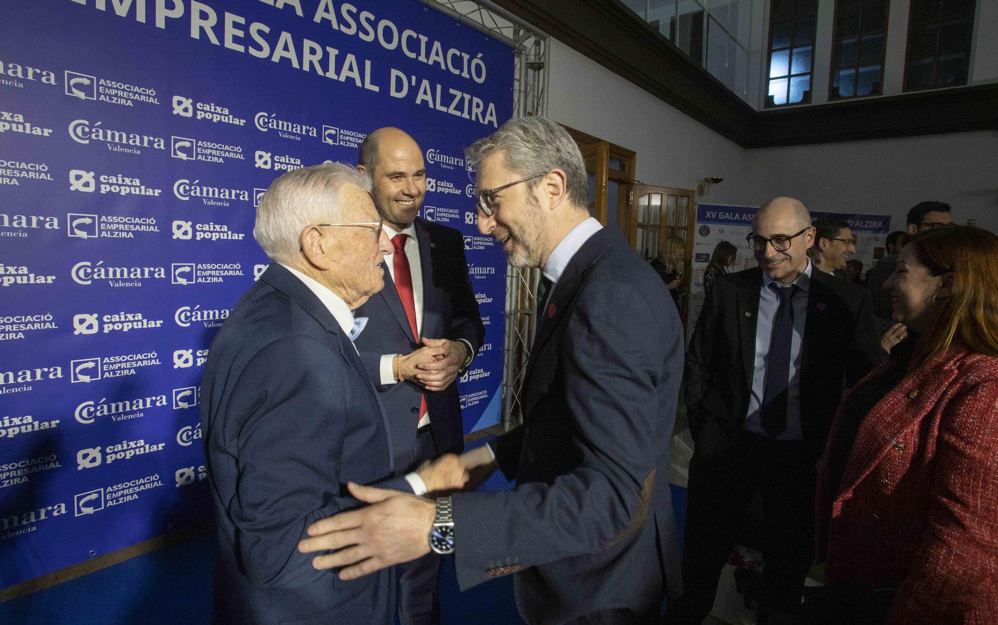 Las mejores imágenes de la Gala de la Economía de Alzira