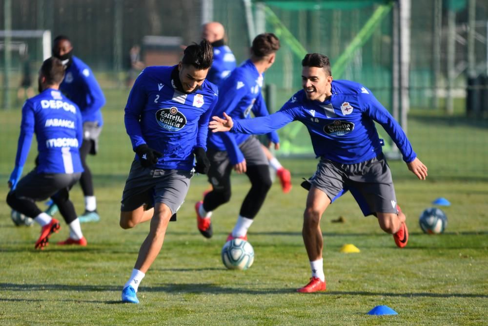 El técnico dirige su última sesión en Abegondo para ultimar la preparación del encuentro en el Carlos Belmonte ante el Albacete.