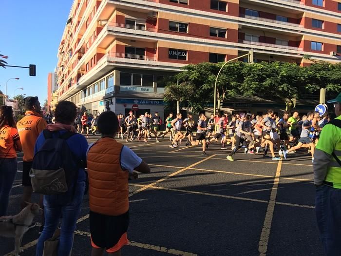 La salida de la HPS San Silvestre desde León y Cas