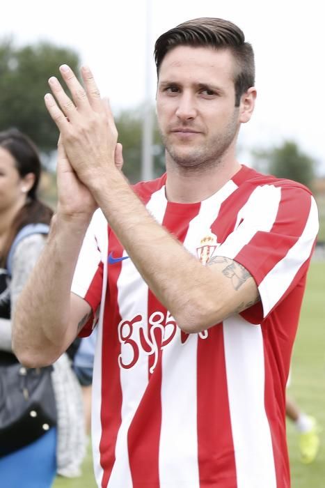 Presentación de Cop como jugador del Sporting