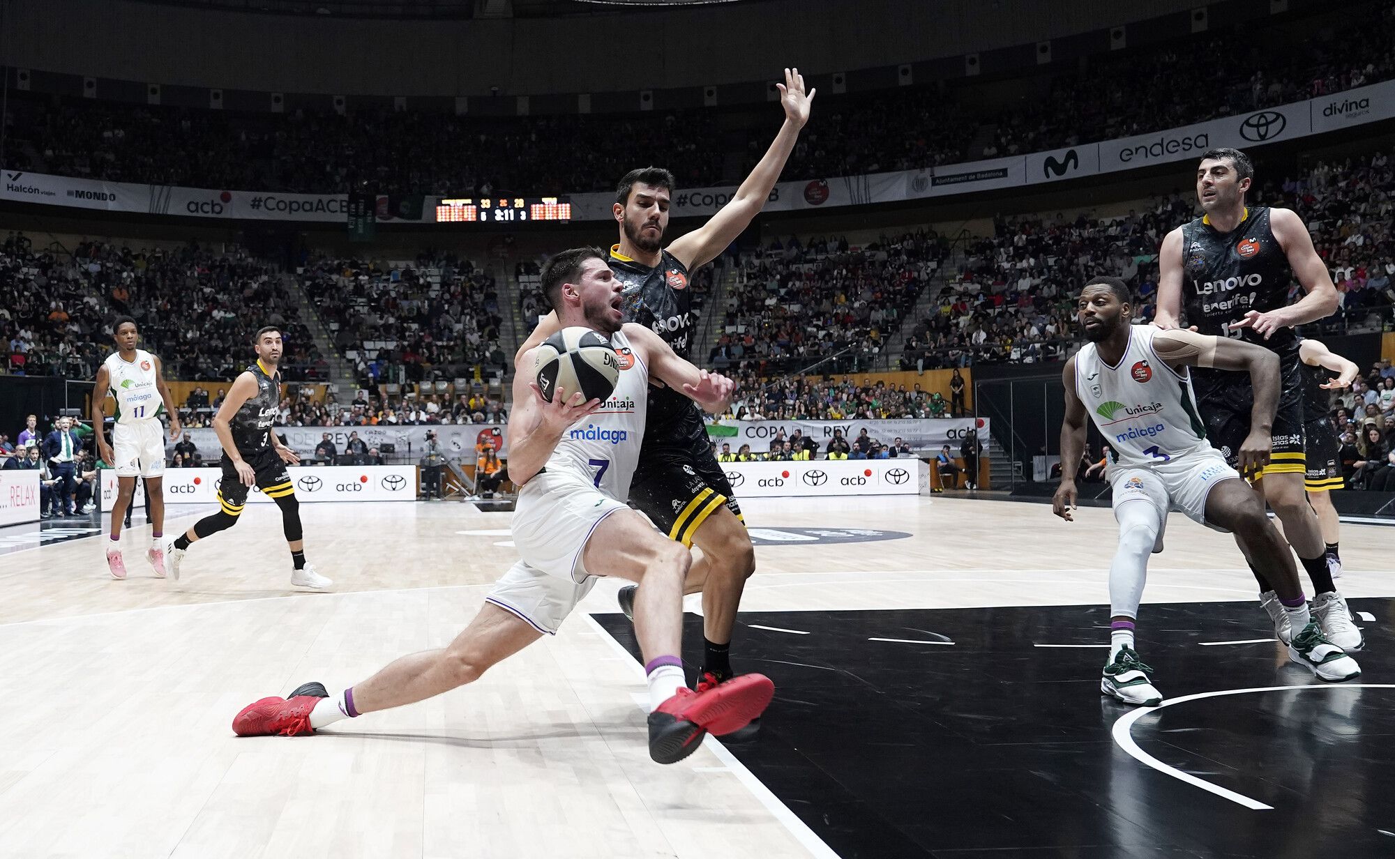 La final de la Copa del Rey, Unicaja - Lenovo Tenerife, en imágenes