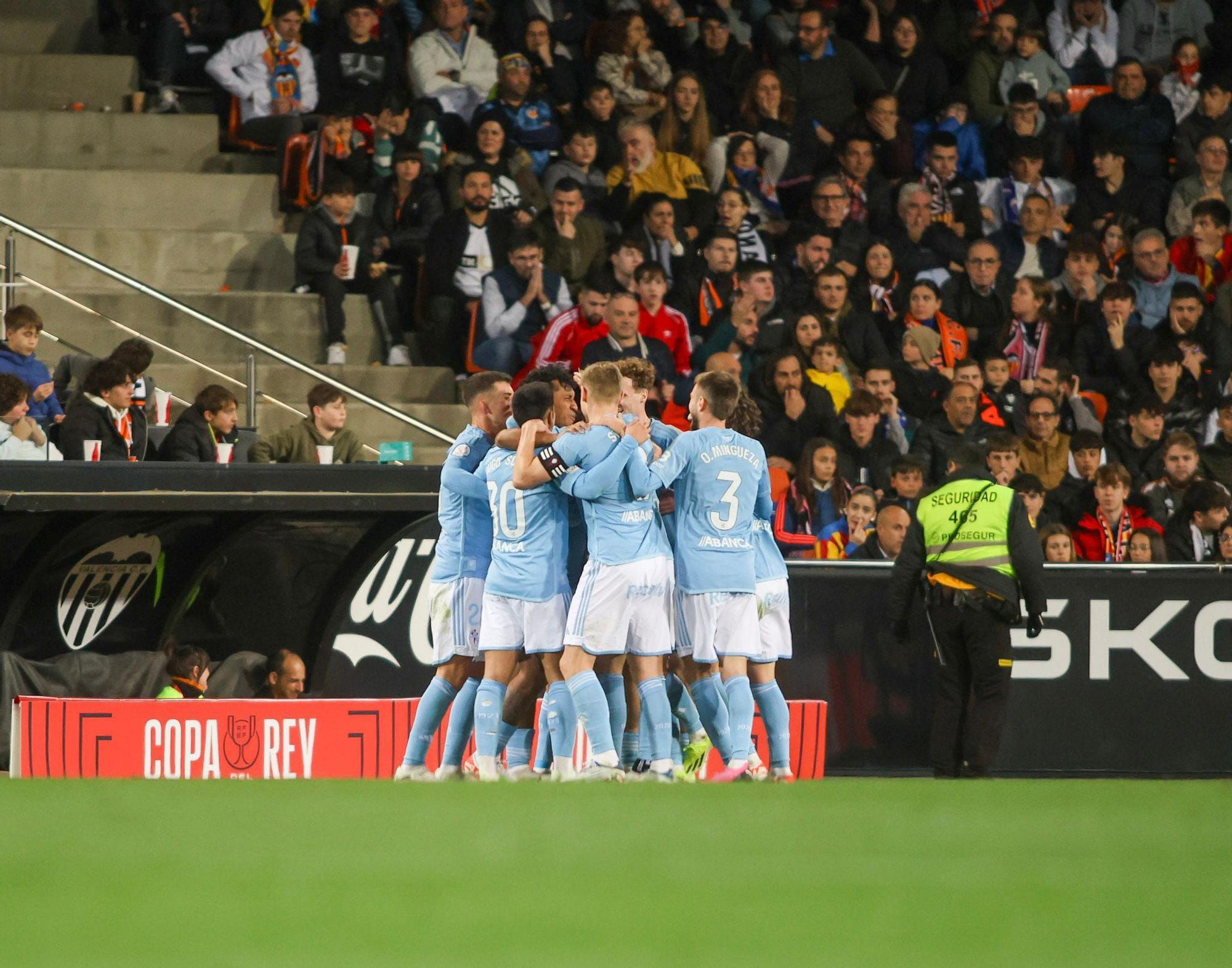 El partido Valencia - Celta, en imágenes