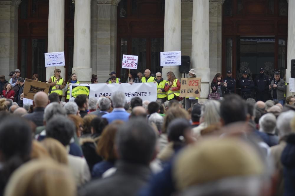 Manifestación por unas pensiones dignas en Cartagena