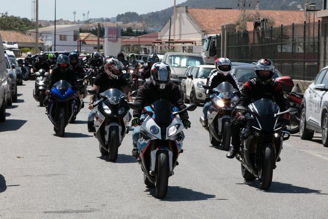 Homenaje de los moteros de Ibiza al fallecido en accidente el pasado sábado.