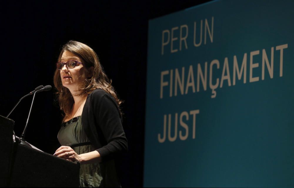 Acto en el Círculo de Bellas Artes de Madrid para exigir un cambio en el modelo de financiación