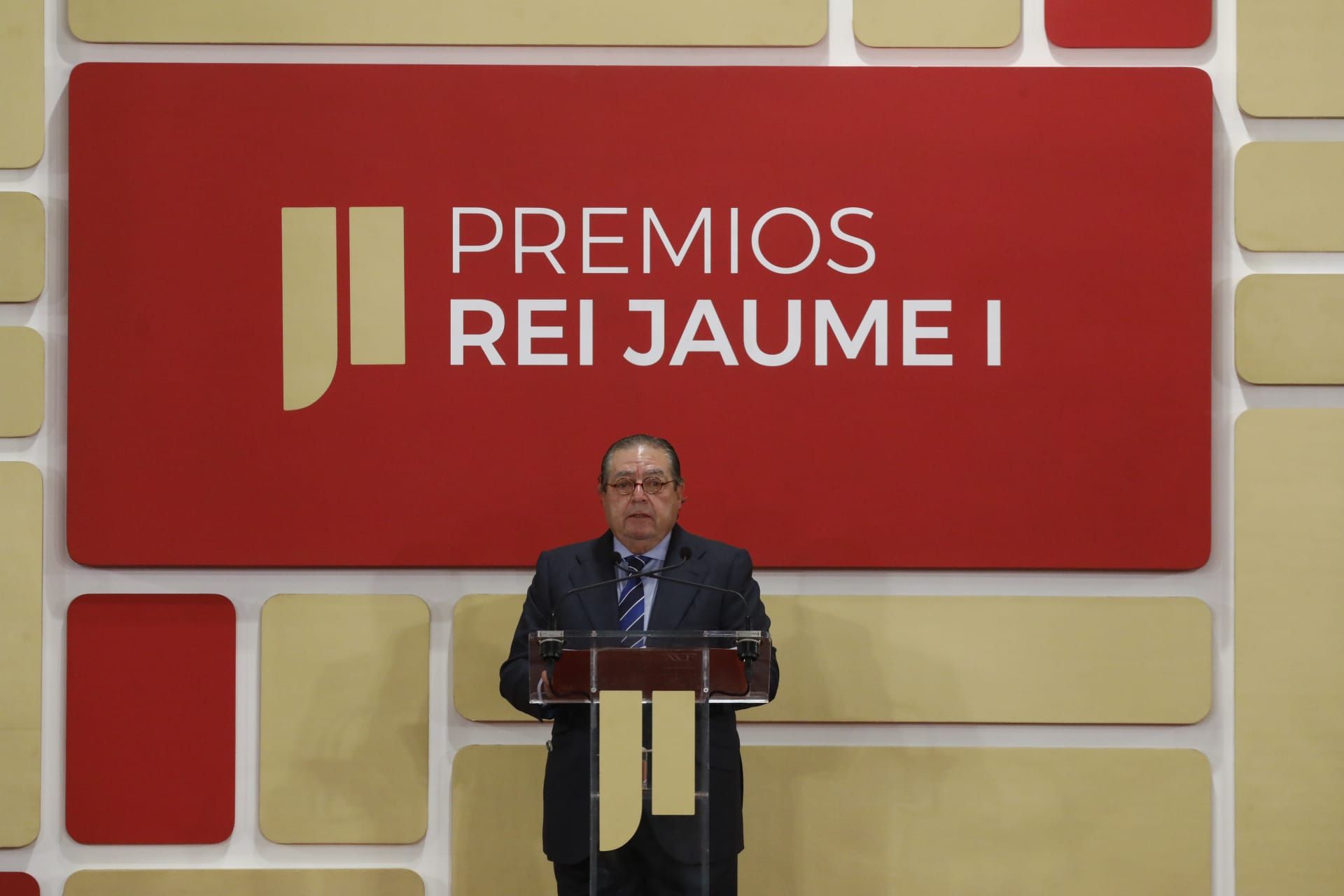 La Lonja ha vuelto a acoger el acto de entrega de los Jaume I