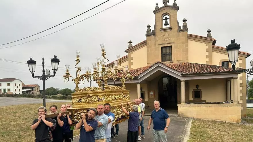VÍDEO: Ensayo en Noreña de costaleros para la bajada del Ecce Homo