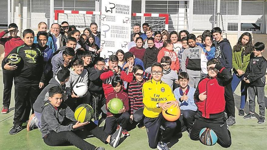 Los hosteleros premian al colegio público José Iturbi