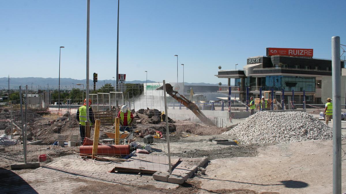 Obras de construcción del subterráneo de San Antonio.