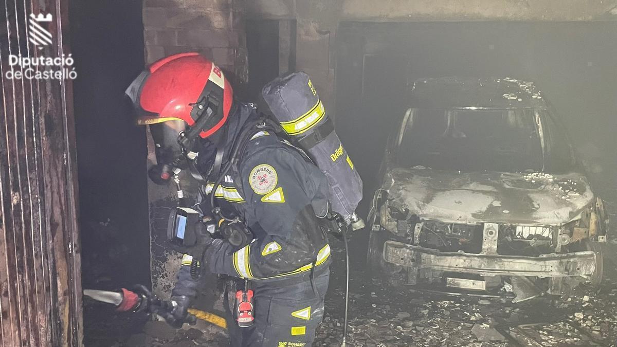 Incendio en la Vall d'Uixó