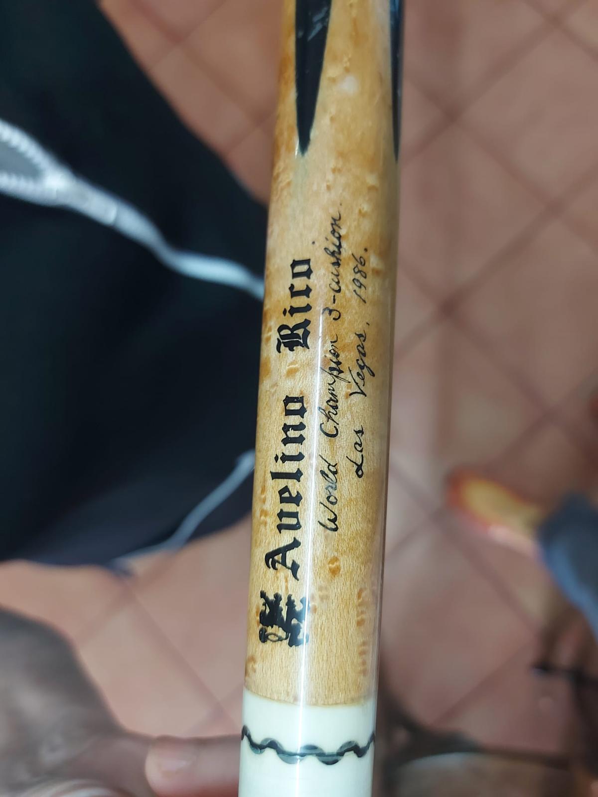 Detalle del palo que guarda Marina López.