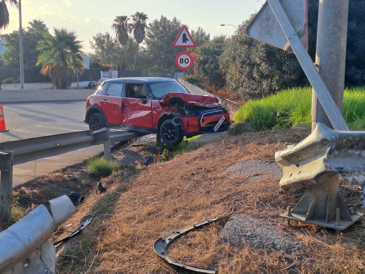 Estas son todas las fotos del accidente de tráfico cerca de Sant Rafel