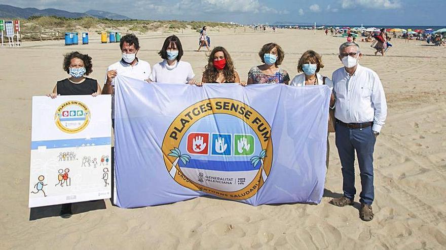 Gandia L&#039;Auir ya luce la bandera de las playas libres de humo