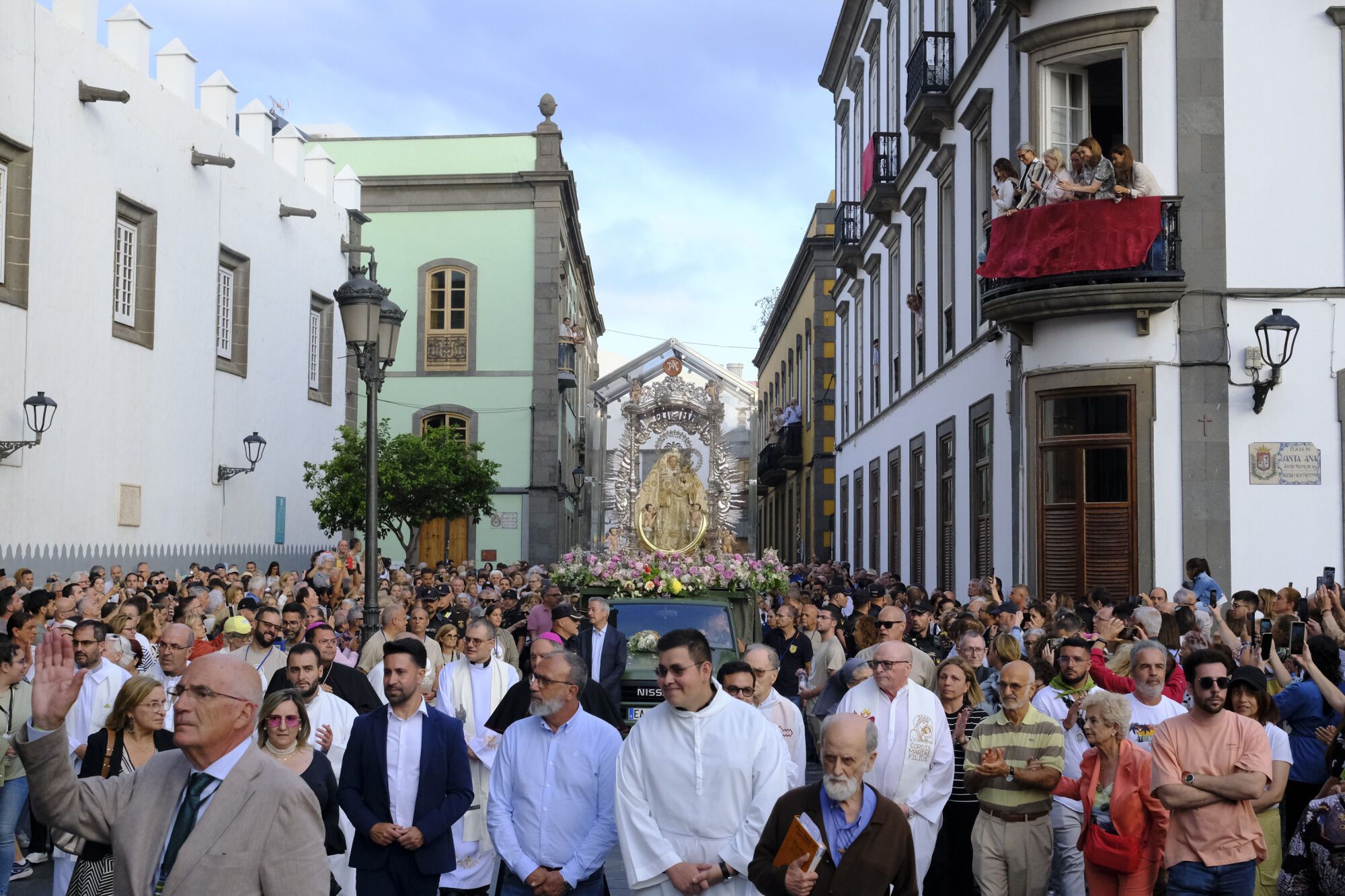 La Virgen del Pino del Materno a la Catedral