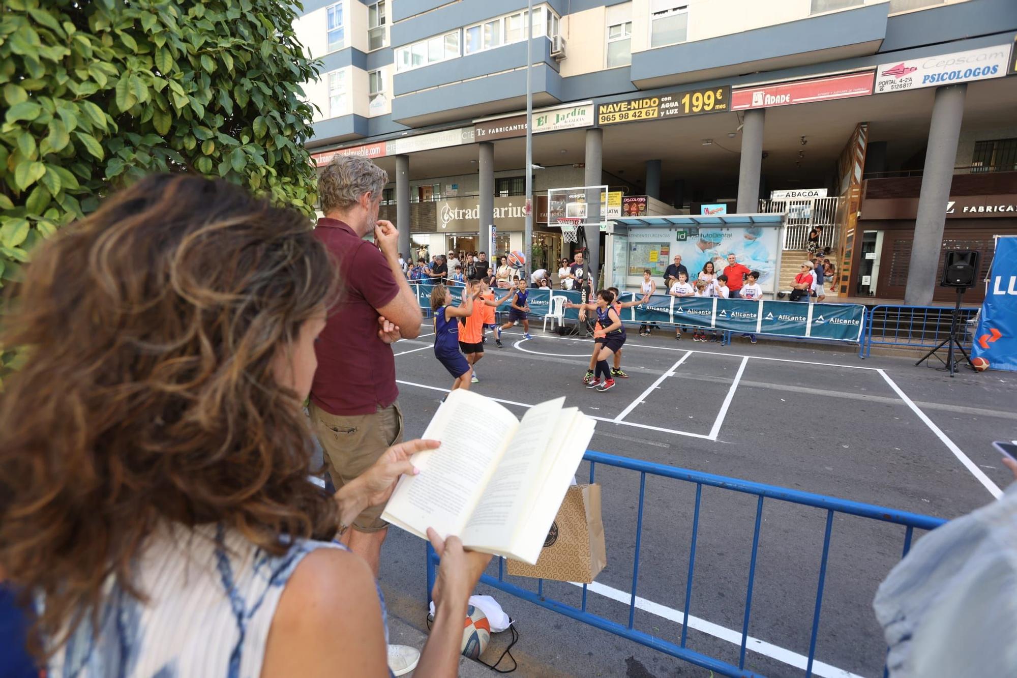 Evento del Torneo de Baloncesto en la avenida Maisonnave