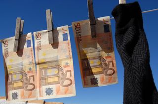 Un caso sospechoso de blanqueo de capitales al día en Galicia