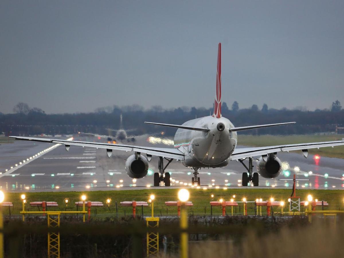 La aviación, sector susceptible de más impuestos