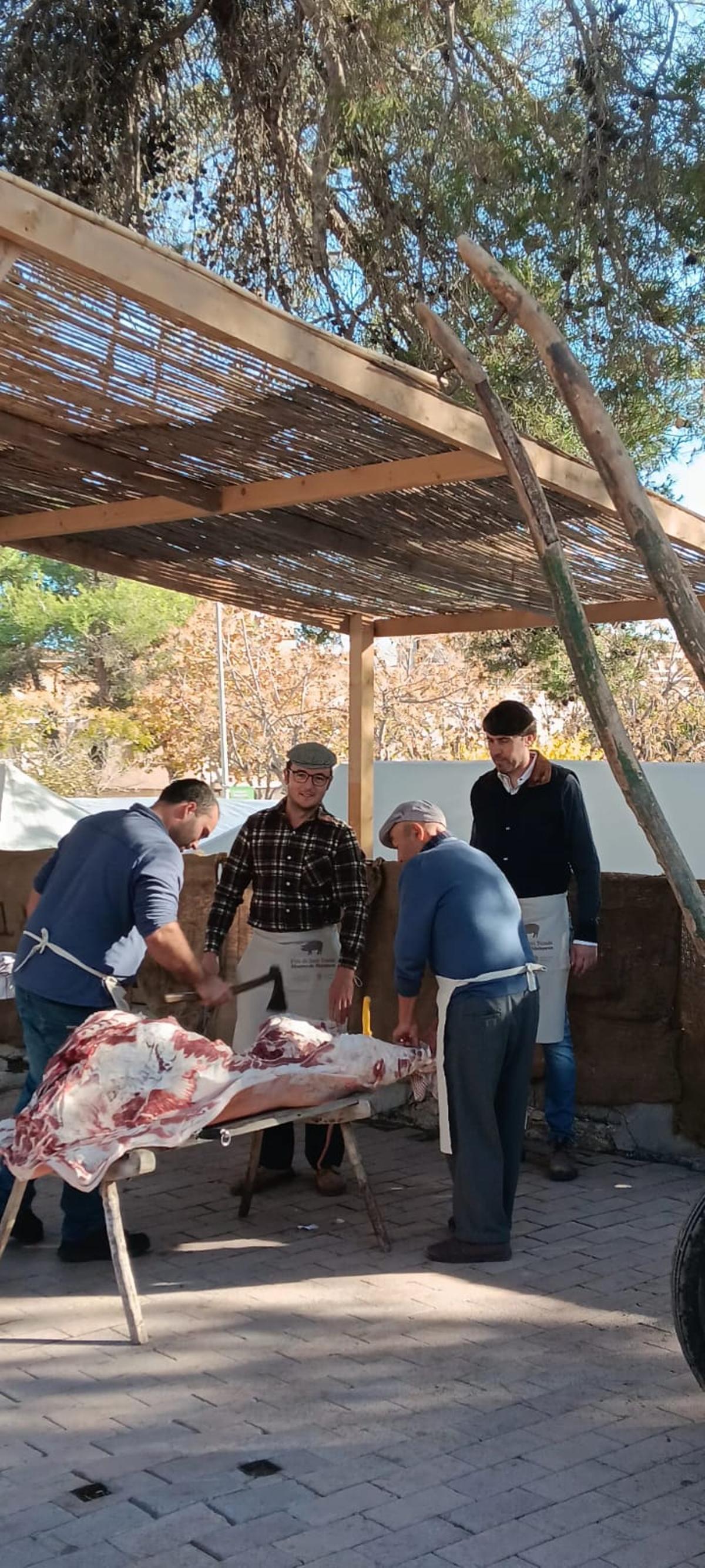 La Fira que mejor encarna la mallorquinidad, la de las 'Matances' de Sineu, en imágenes La Fira que mejor encarna la mallorquinidad, la de las 'Matances' de Sineu, en imágenes