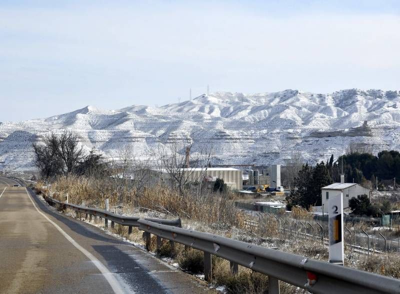 Fotogalería: Un manto blanco cubre gran parte de Aragón