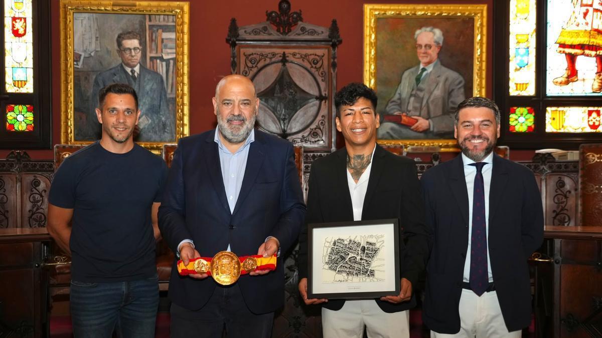 David Salom, Jaime Martínez, Farlin Condori y Javier Bonet
