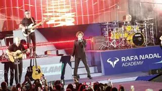David Bisbal llena la academia de Rafa Nadal y sorprende en Manacor: "Mi gira empieza aquí y no en Santiago de Chile"