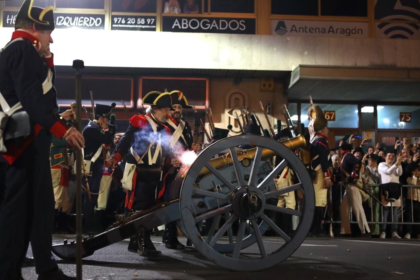 Zaragoza se engalana para recrear los Sitios de 1808