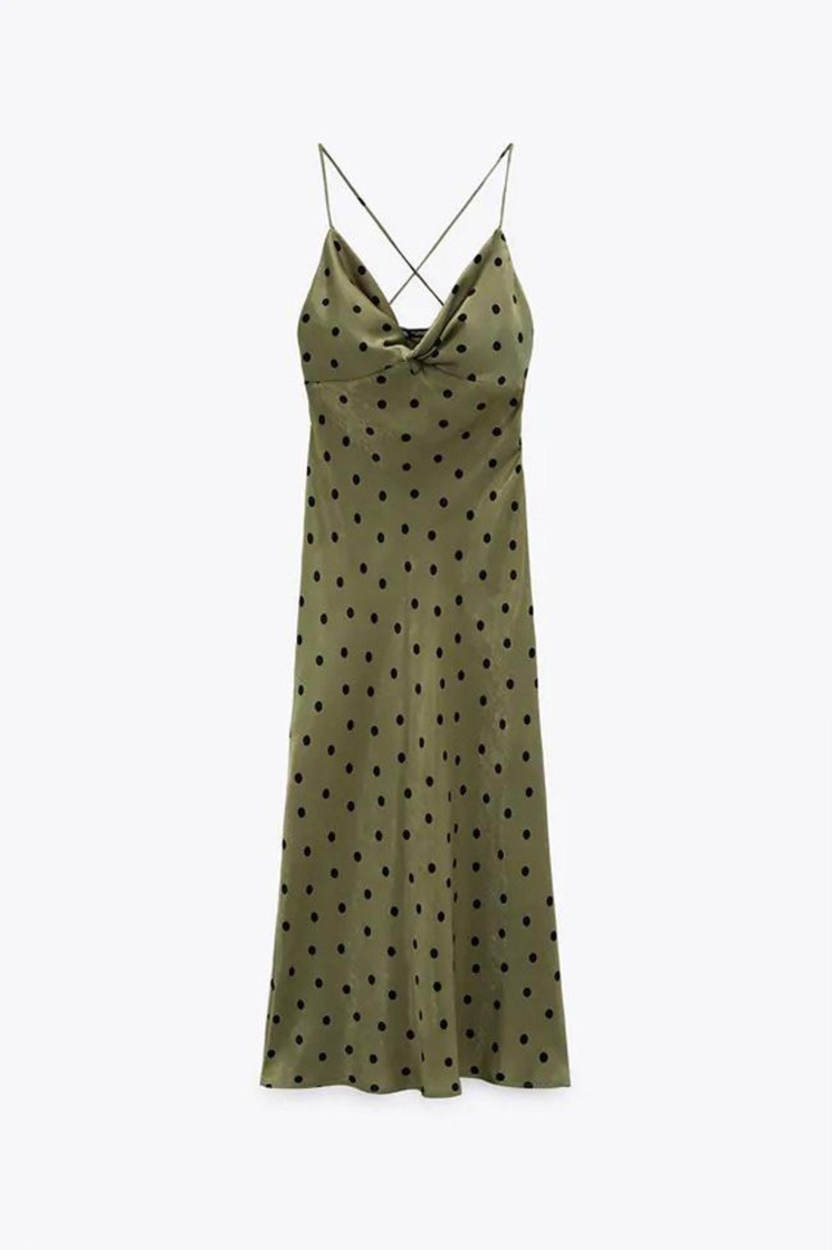 Vestido lencero de lunares, de Zara