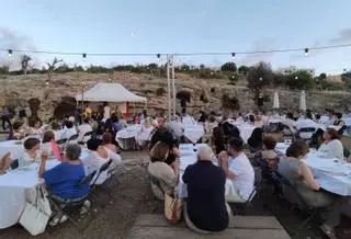 Cenar como un aristócrata romano es posible en Ibiza