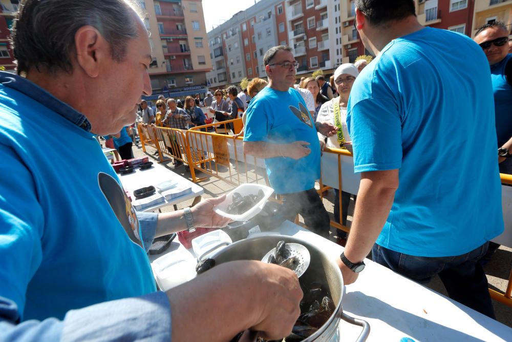 I Entrada de la Clòtxina y 60 aniversario del Mercado del Cabanyal