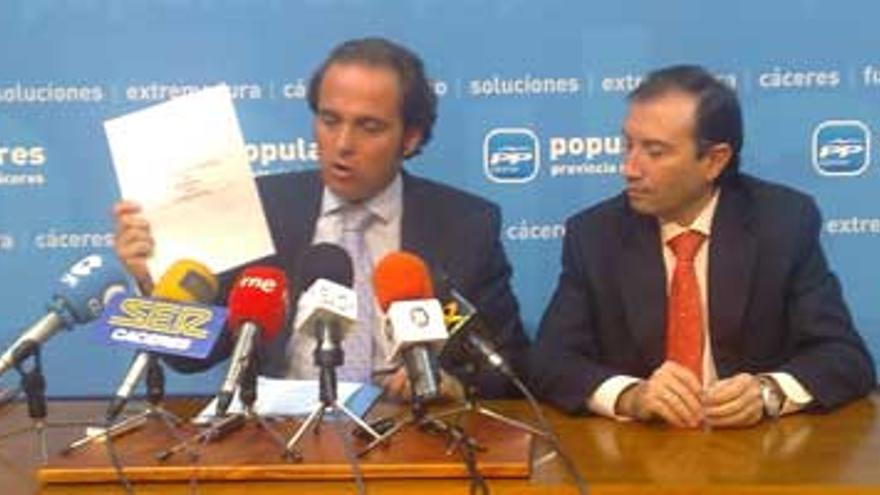 El PP recuerda a Vara que hay 37.470 parados más desde que gobierno