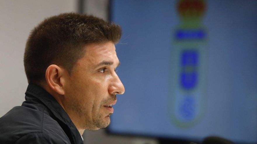 Jugar con los tiempos: así es la estrategia de Rubén Reyes en el mercado de fichajes