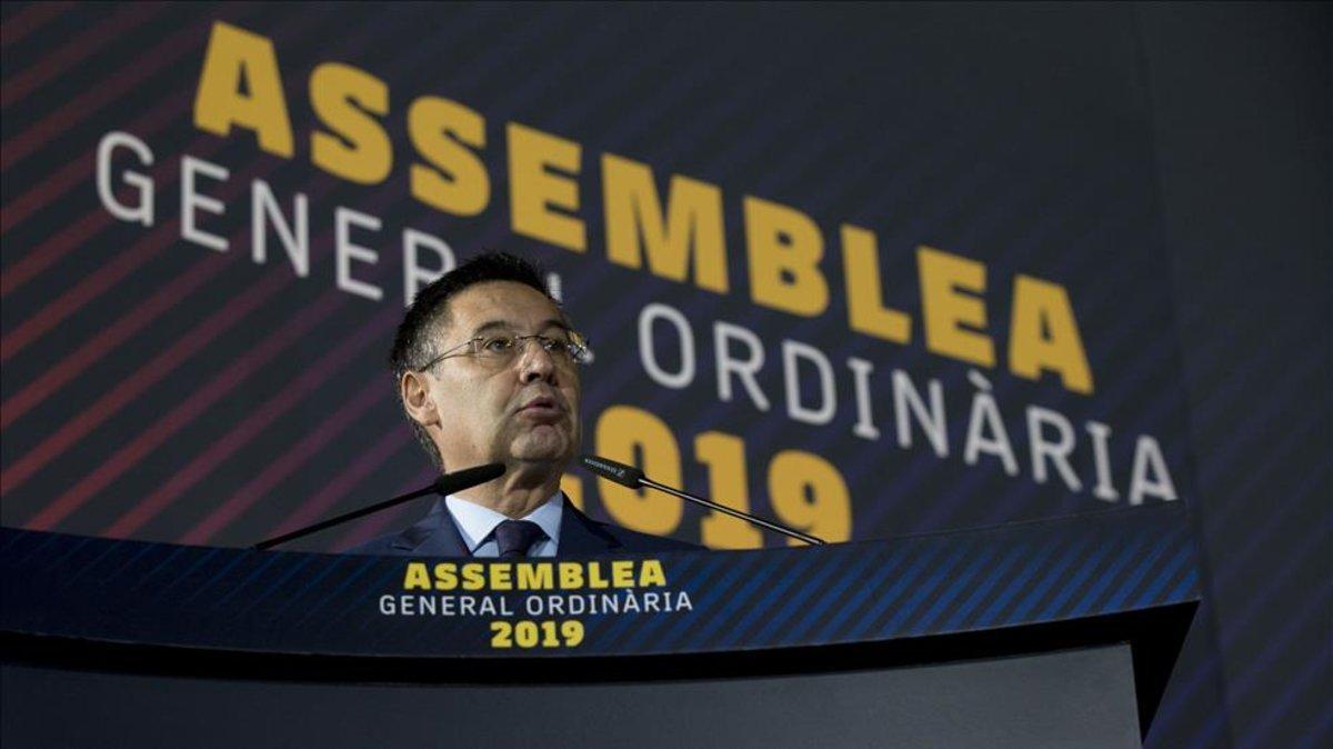 tandreubartomeu  asamblea fc barcelona  foto  javi ferran200910201103