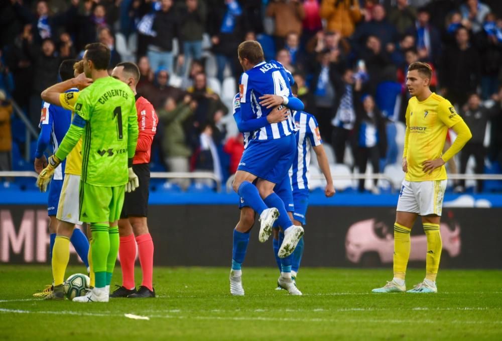 El Dépor le gana 1-0 al Cádiz