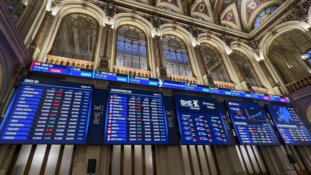 La Bolsa española arranca con subidas tras la decisión de la Reserva Federal y mantiene los 17.600 puntos