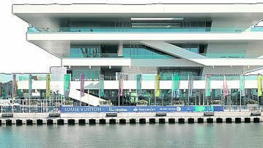sede de la american's cup de vela en valencia. Mide 10.000 metros cuadrados y lleva la firma de Chipperfield.