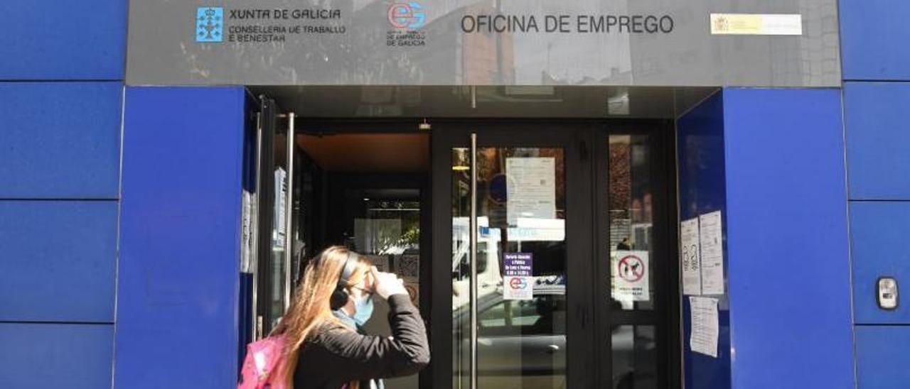 Una oficina de empleo en Galicia. |  // CARLOS PARDELLAS