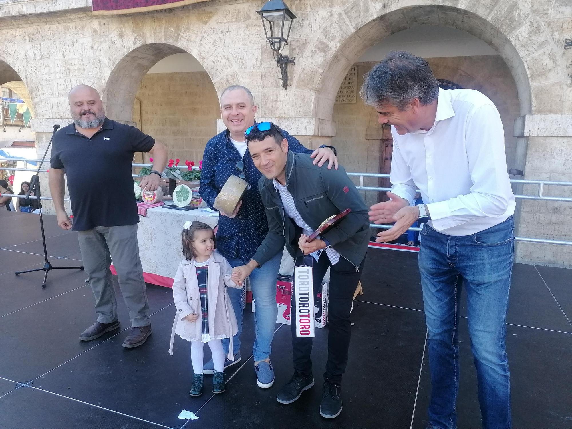 GALERÍA | Toro reconoce a los pilares de la Fiesta de la Vendimia